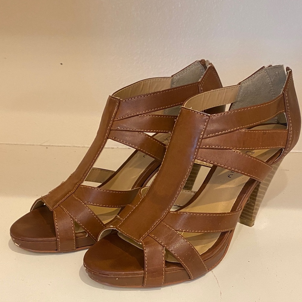 CL by Laundry Tan Strappy Heels
